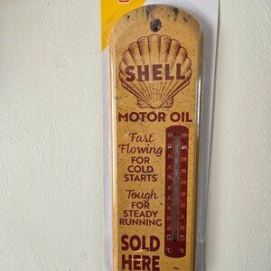 Brand New "Shell Motor Oil Sold Here" Metal Thermometer Indoor / Outdoor